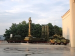 Москва ВДНХ. Тополь